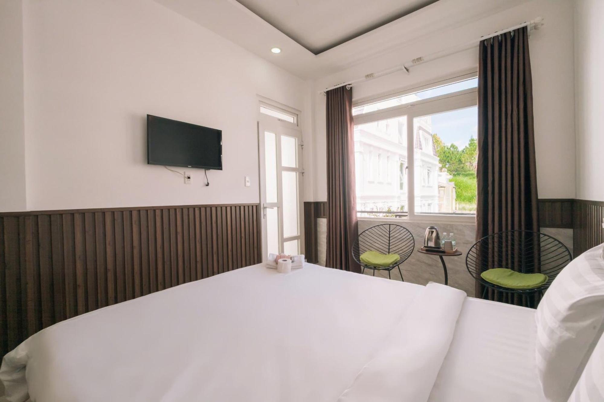 Hotel Cherry House 2*